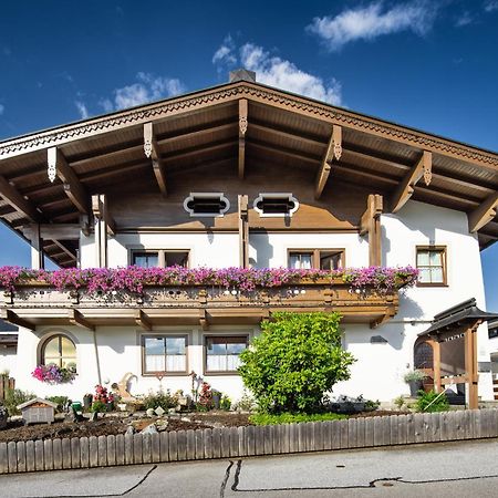 Neukirchen am Großvenediger 斯托特尔宾馆酒店 外观 照片