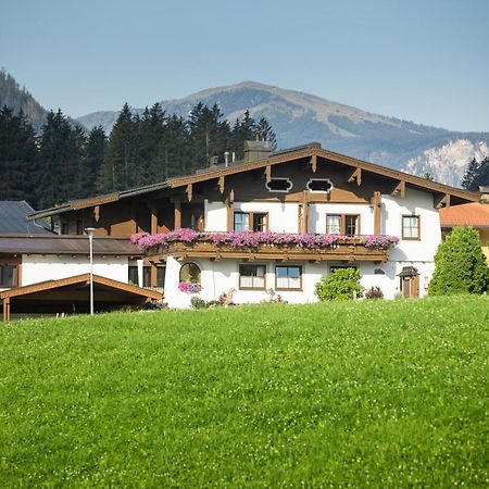 Neukirchen am Großvenediger 斯托特尔宾馆酒店 外观 照片