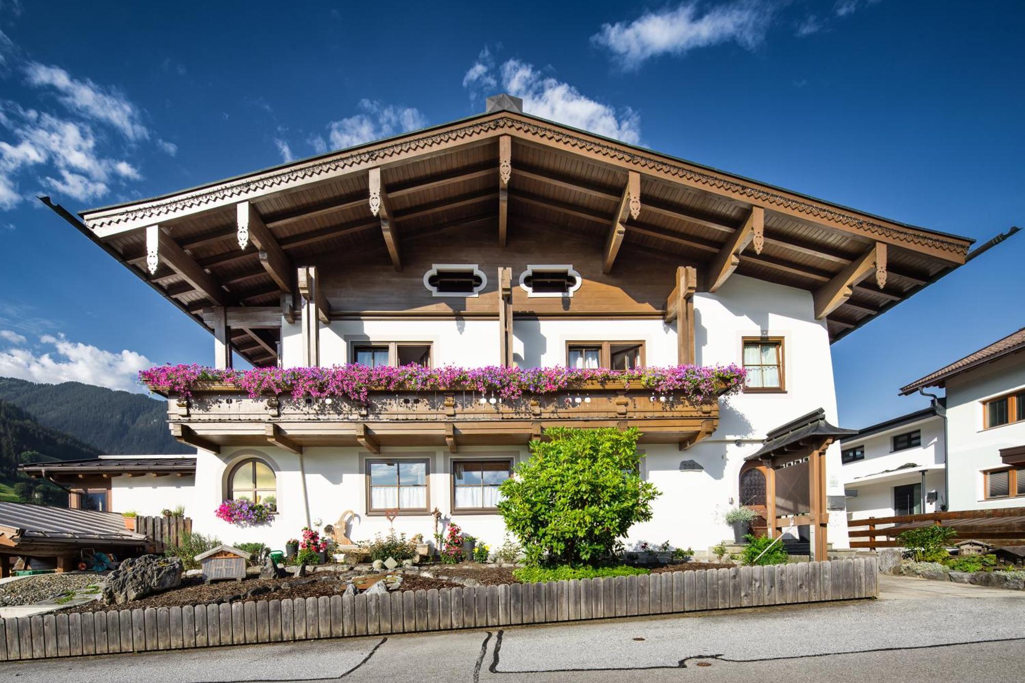 Neukirchen am Großvenediger 斯托特尔宾馆酒店 外观 照片